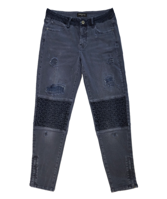 WGQ03 GARMENT DYED PATCH JEANS